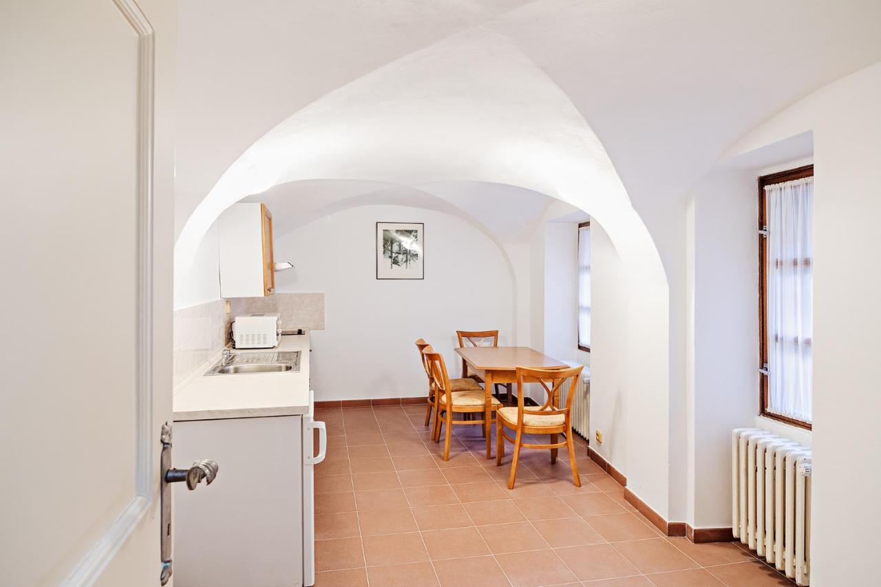 U Cerneho Medveda- At The Black Bear Apartment Prague Exterior photo